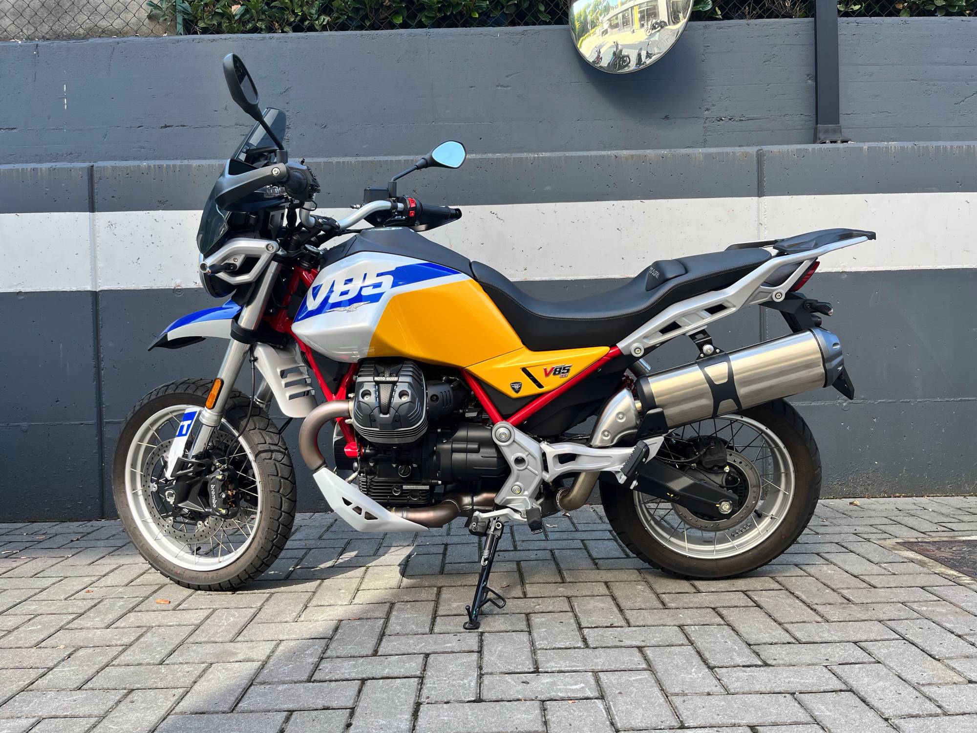V85TT