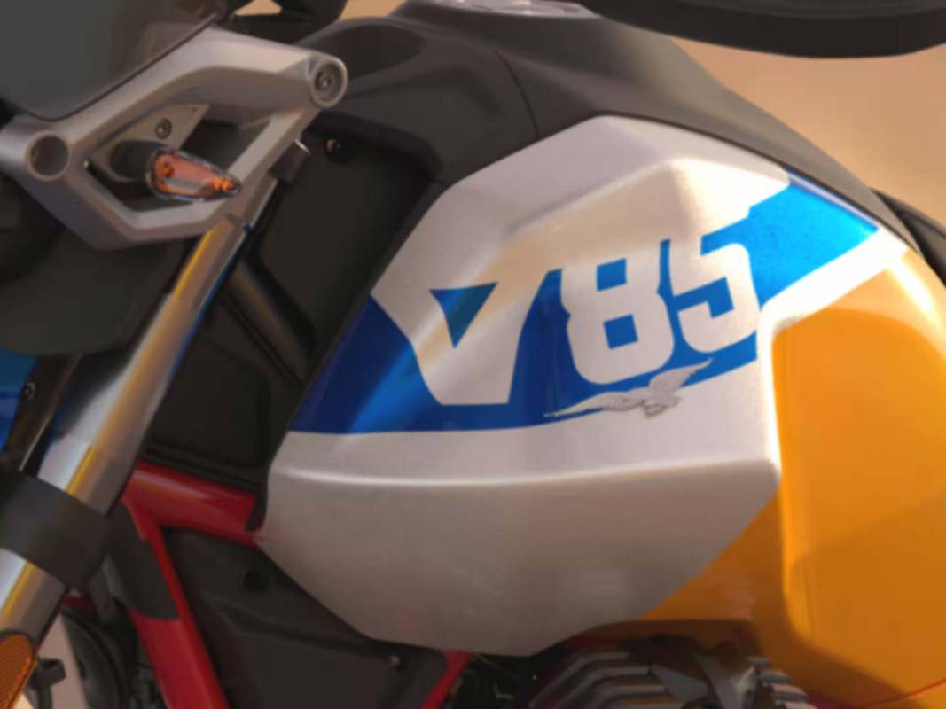millepercento-concessionaria-moto-provincia-como-motoguzzi-v85tt-8