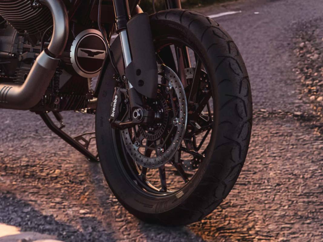 millepercento-concessionaria-moto-provincia-como-moto-guzzi-v85strada-9