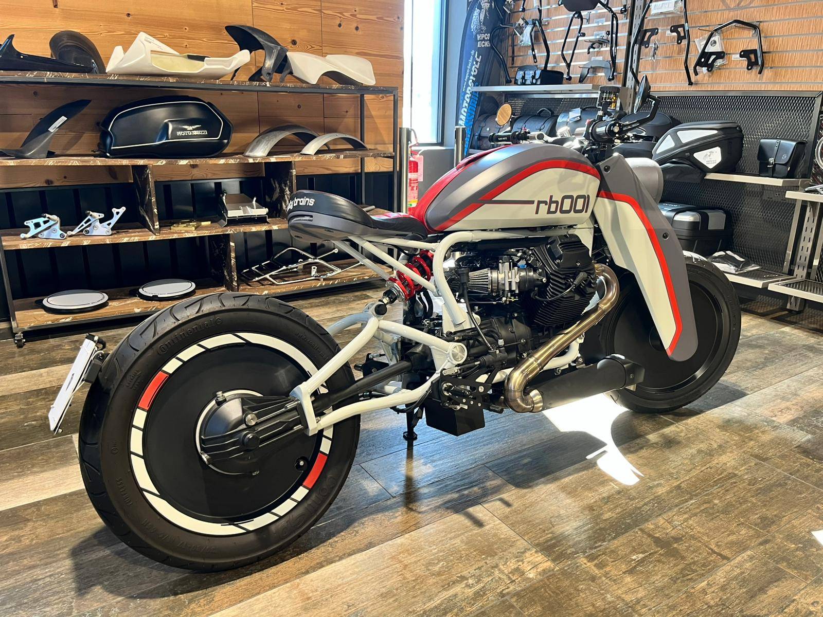 breva 750 special 