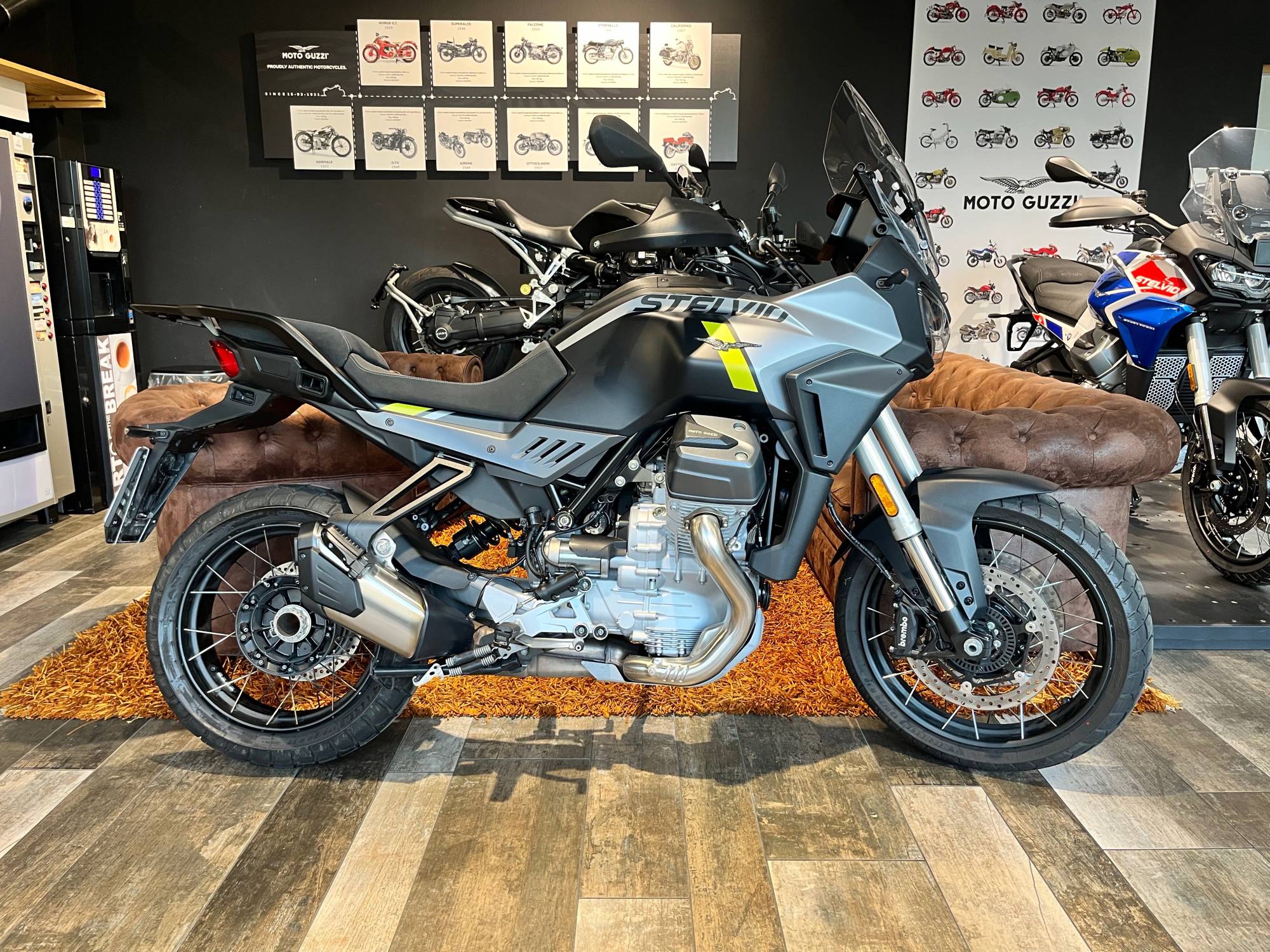 stelvio v100 