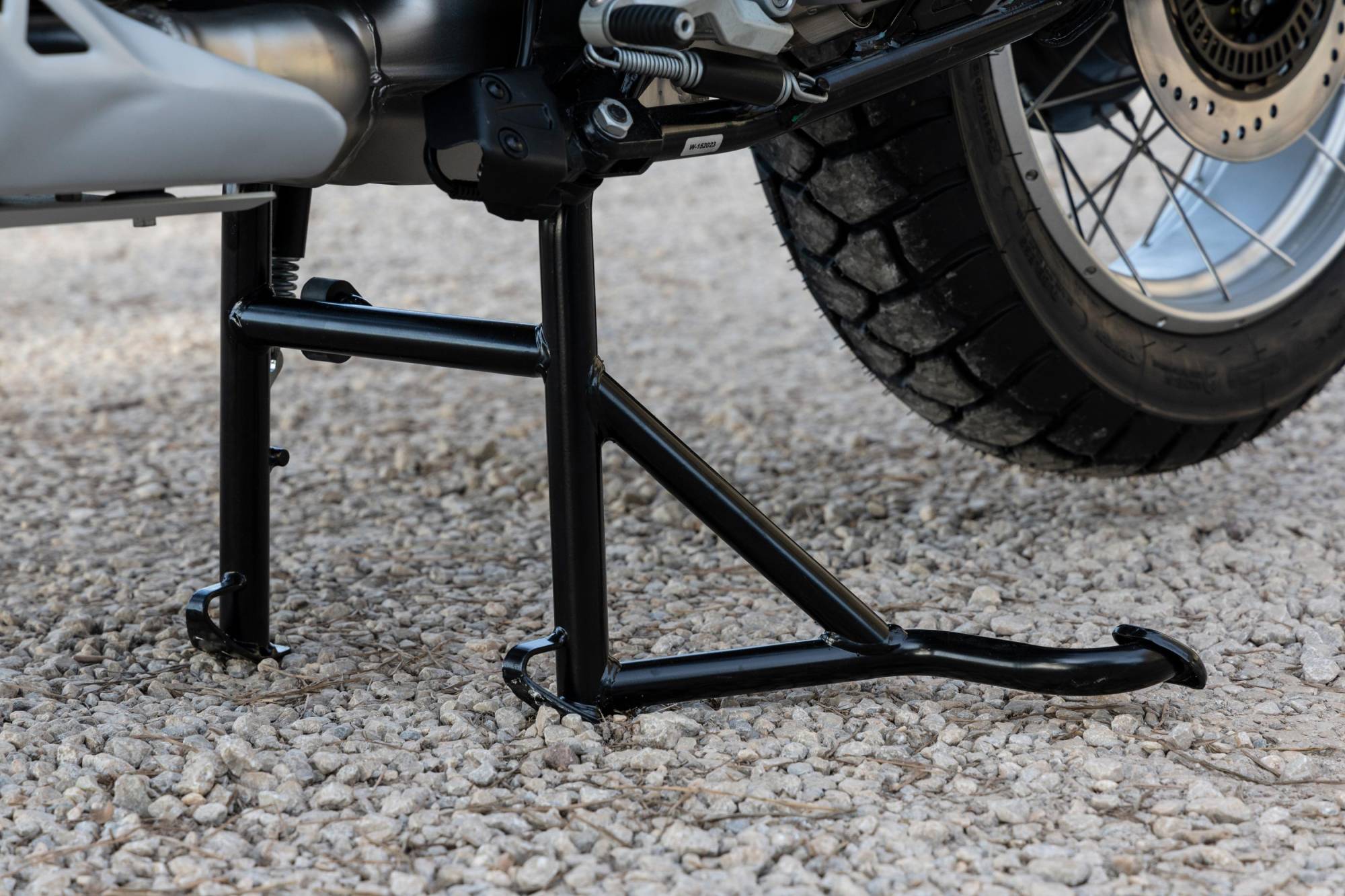 moto-guzzi-v85-tt-2024-accessori-millepercento-3