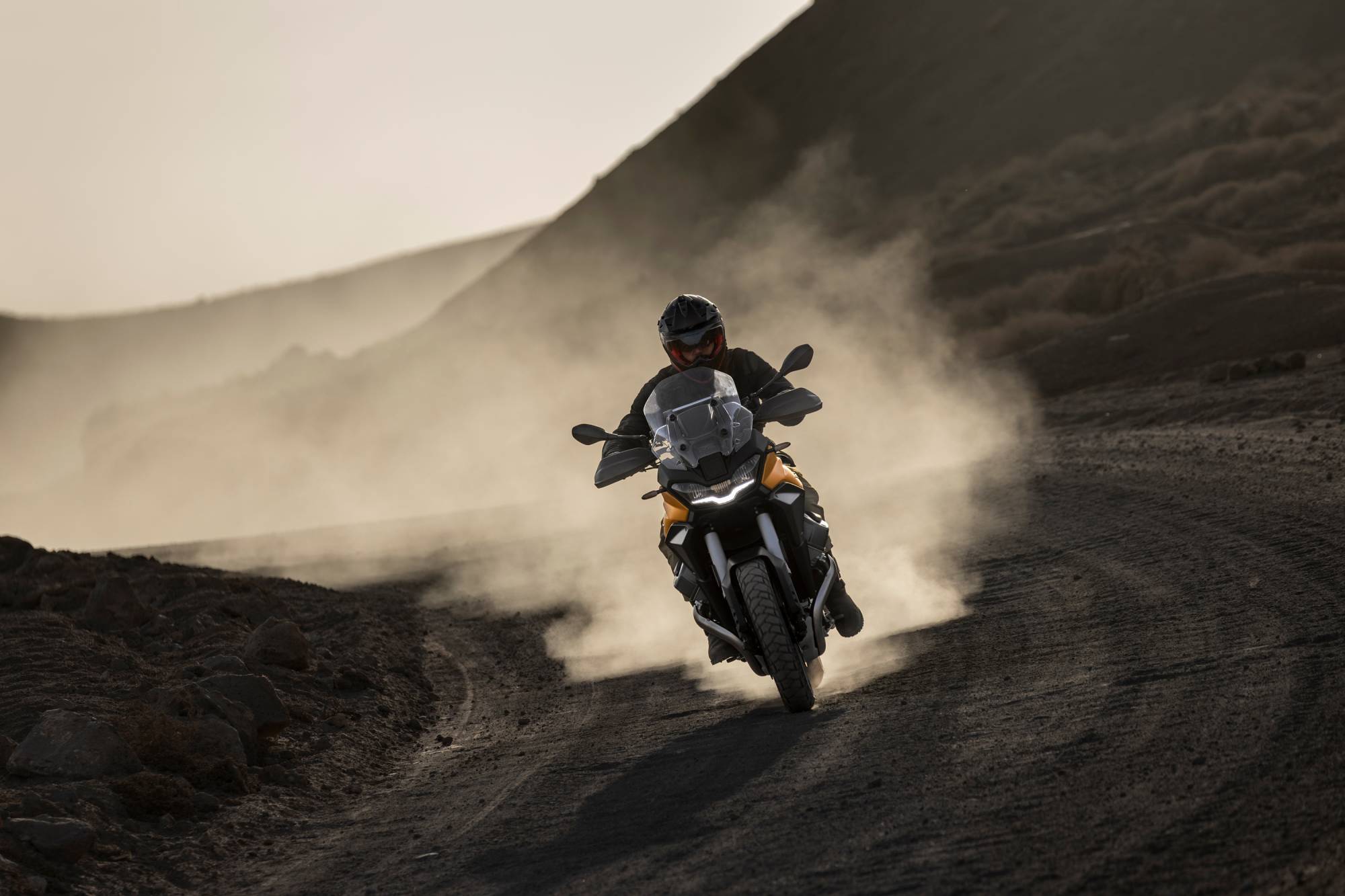 moto-guzzi-stelvio-millepercento-15