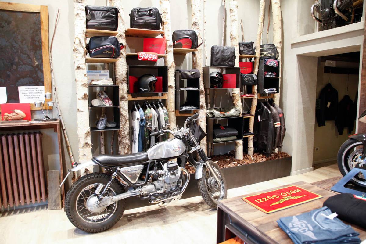 Moto-Guzzi-Millepercento-Milano-102