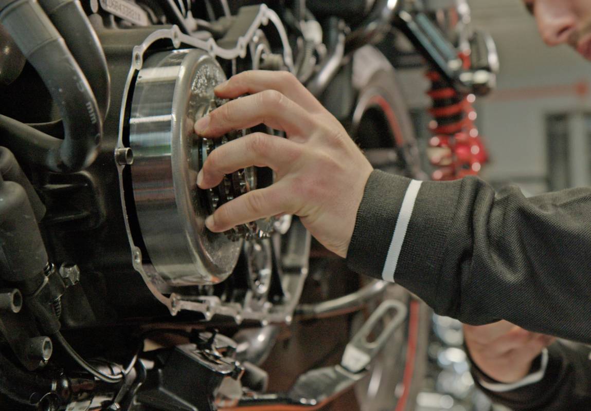 officina-millepercento-Moto-Guzzi-3